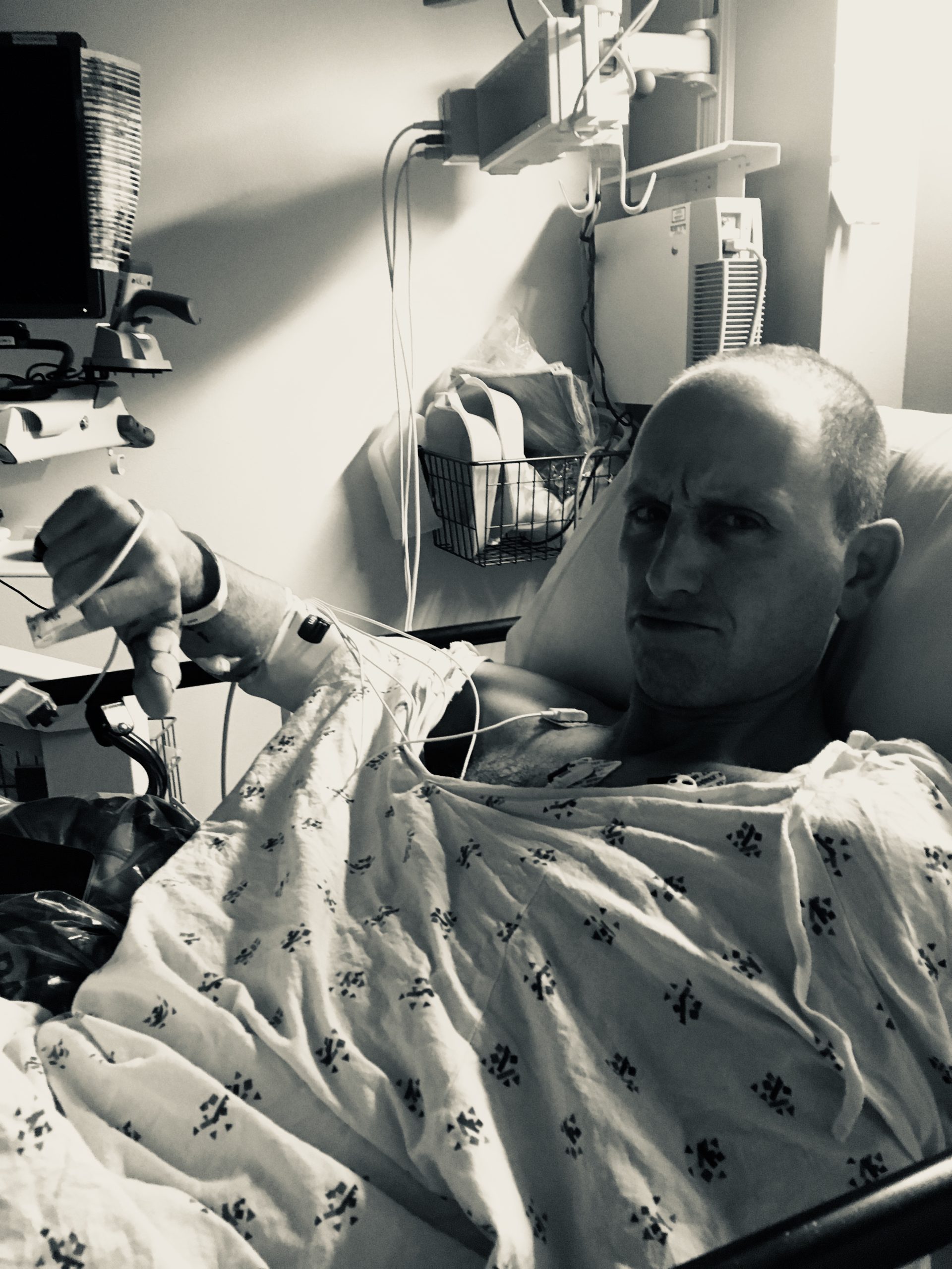 Thumbs down to this ER visit. 23:00, channeling Saul when he's angry with the 'mad truck' face.